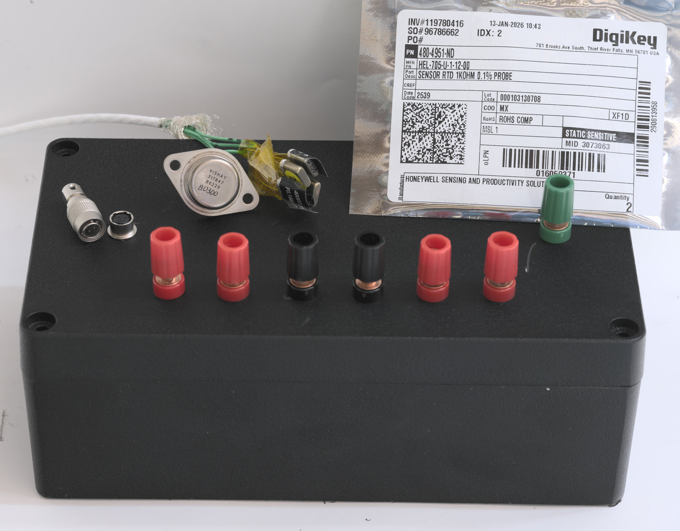 Box photo